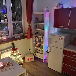Basic, Quiet Close To Main Square Cracovia